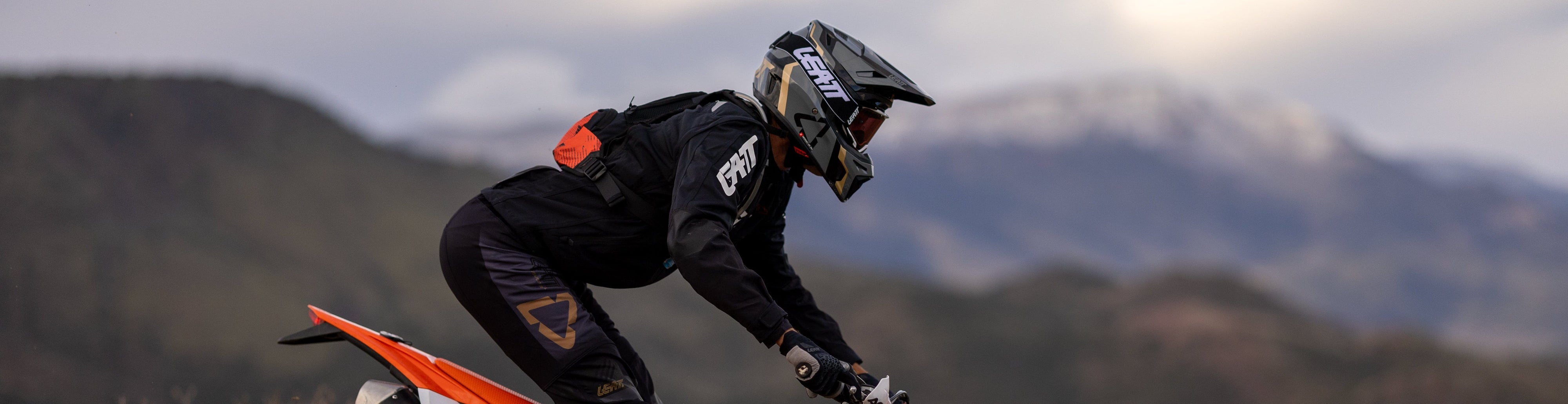 Moto Hydration & Bags