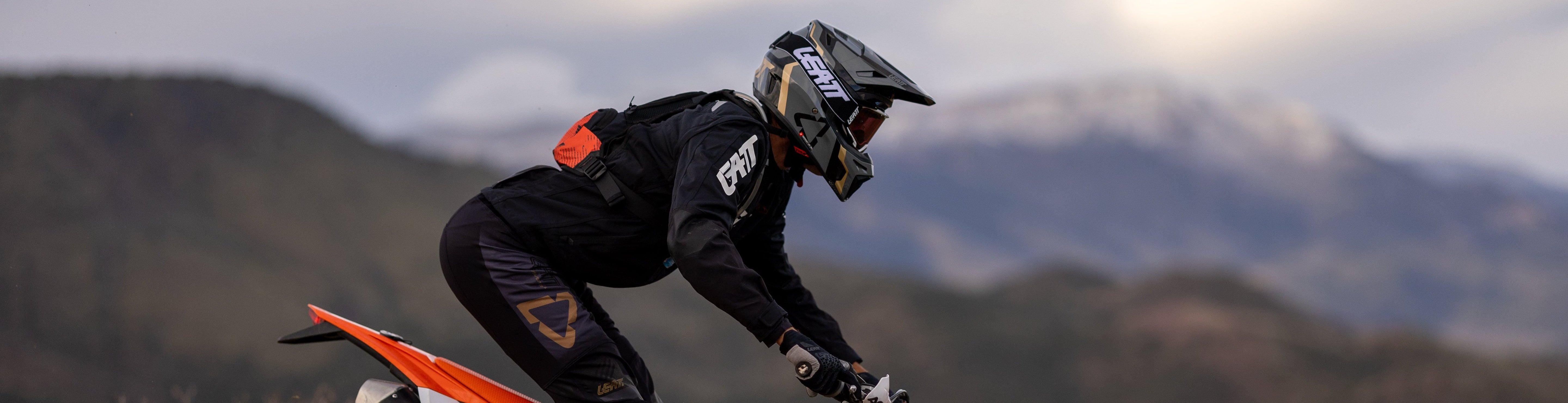 Moto Hydration & Bags