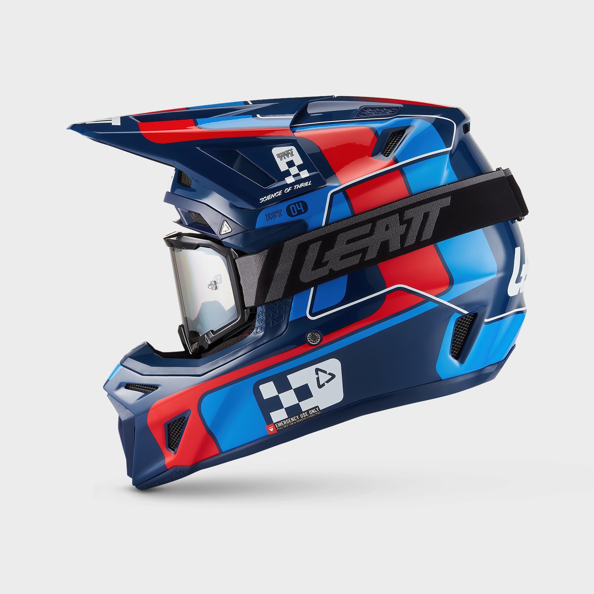 Moto 8.5 Helmet Kit