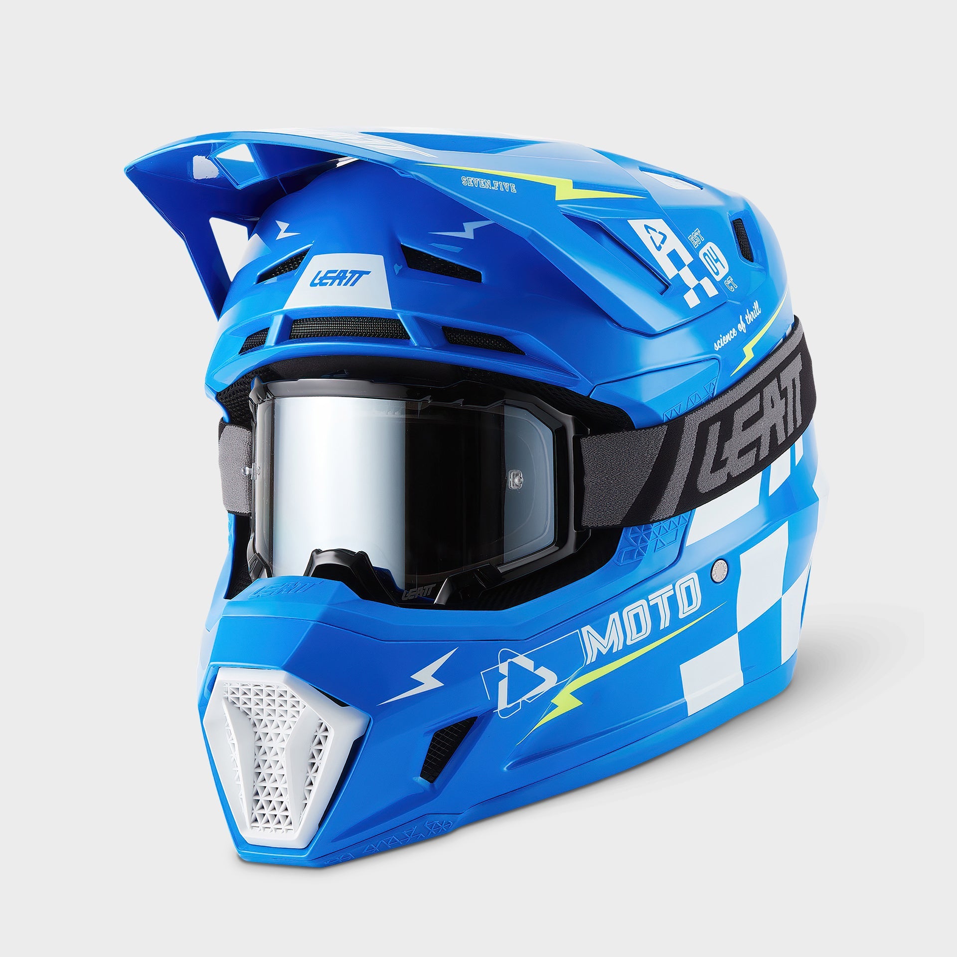 Moto 7.5 Helmet Kit