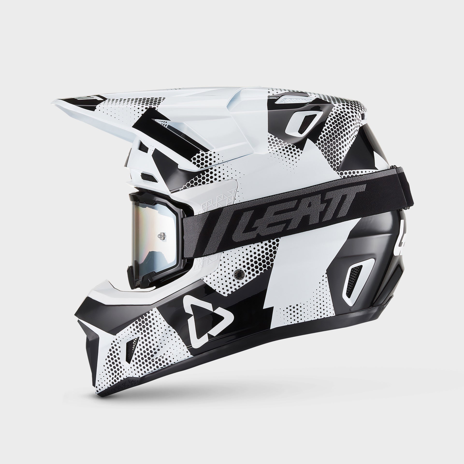 Moto 7.5 Helmet Kit