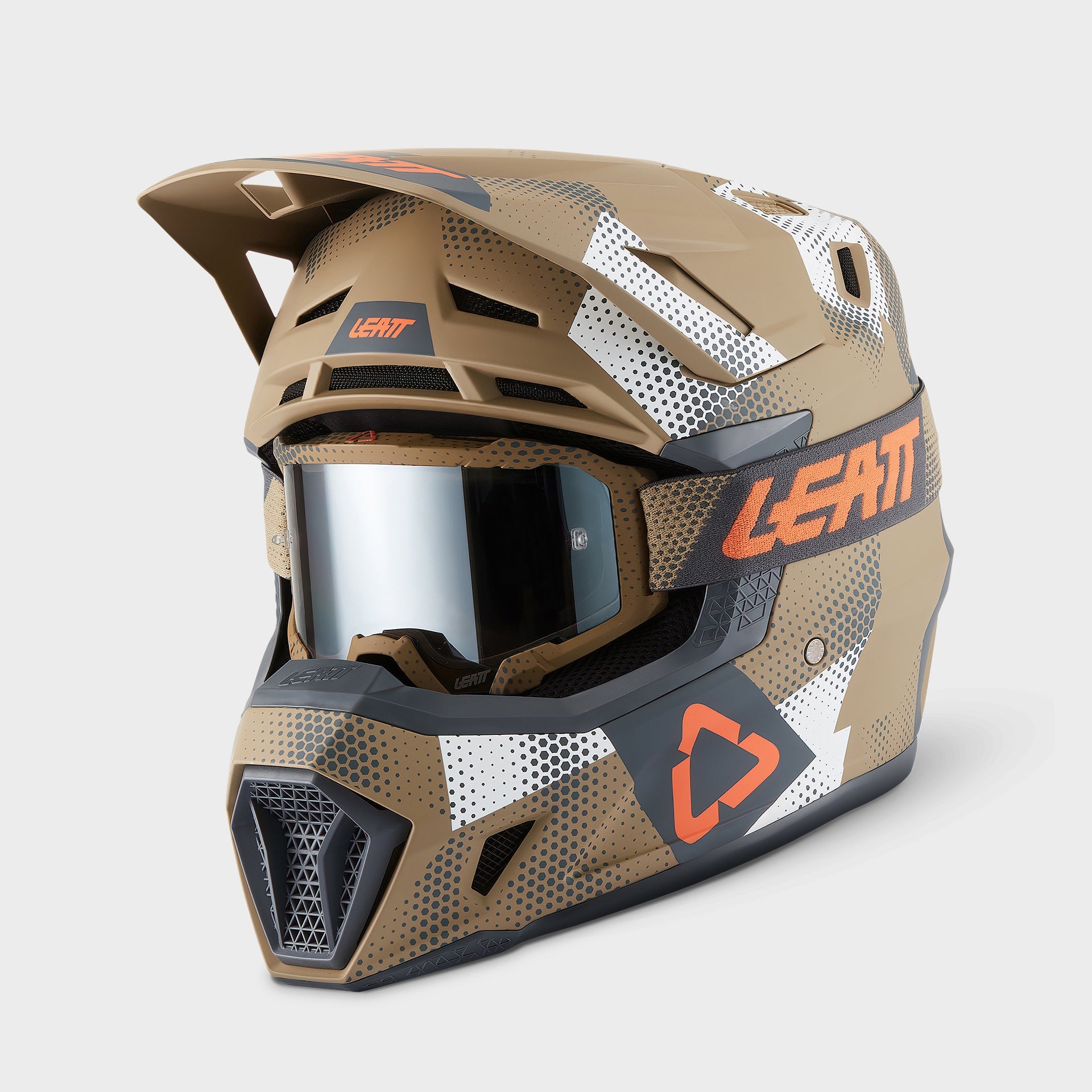 Moto 7.5 Helmet Kit