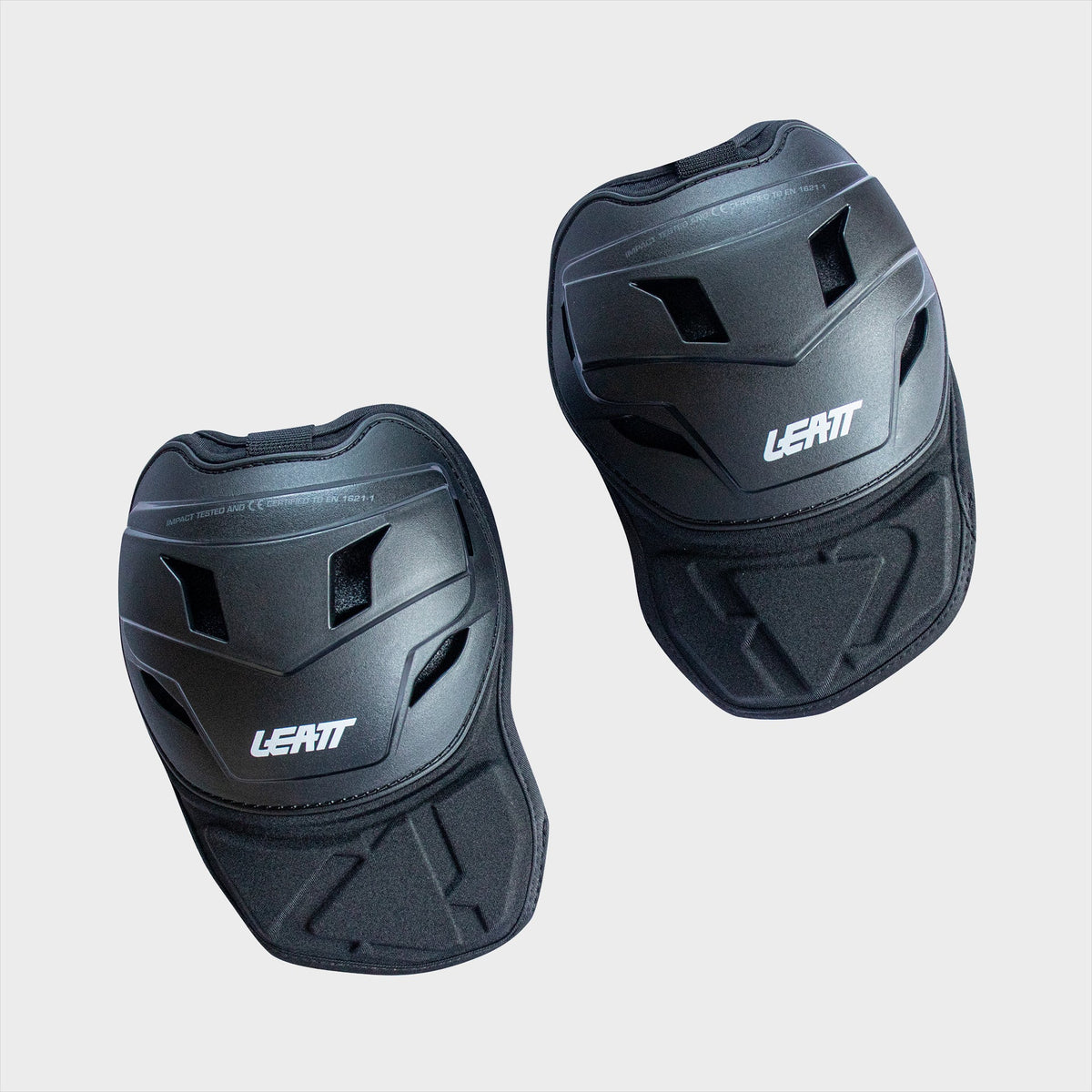 Shoulder Guards 5.5 Pro - Pair