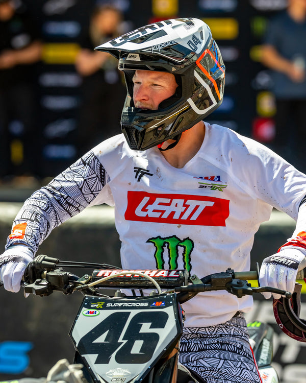 Justin Hill