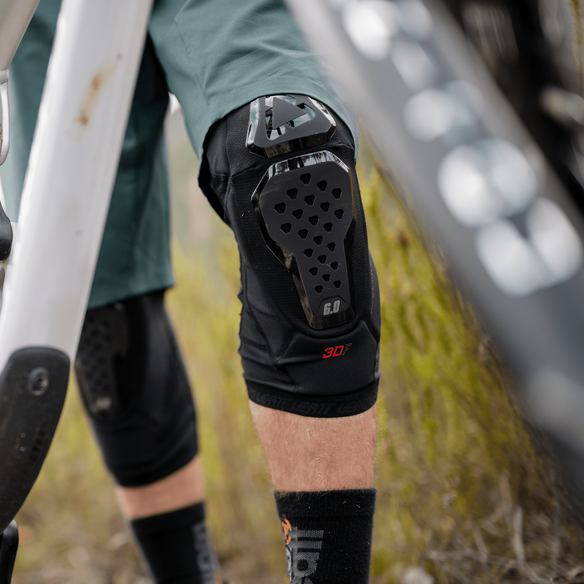 Knee Guard 6.0 Evo - Leatt USA