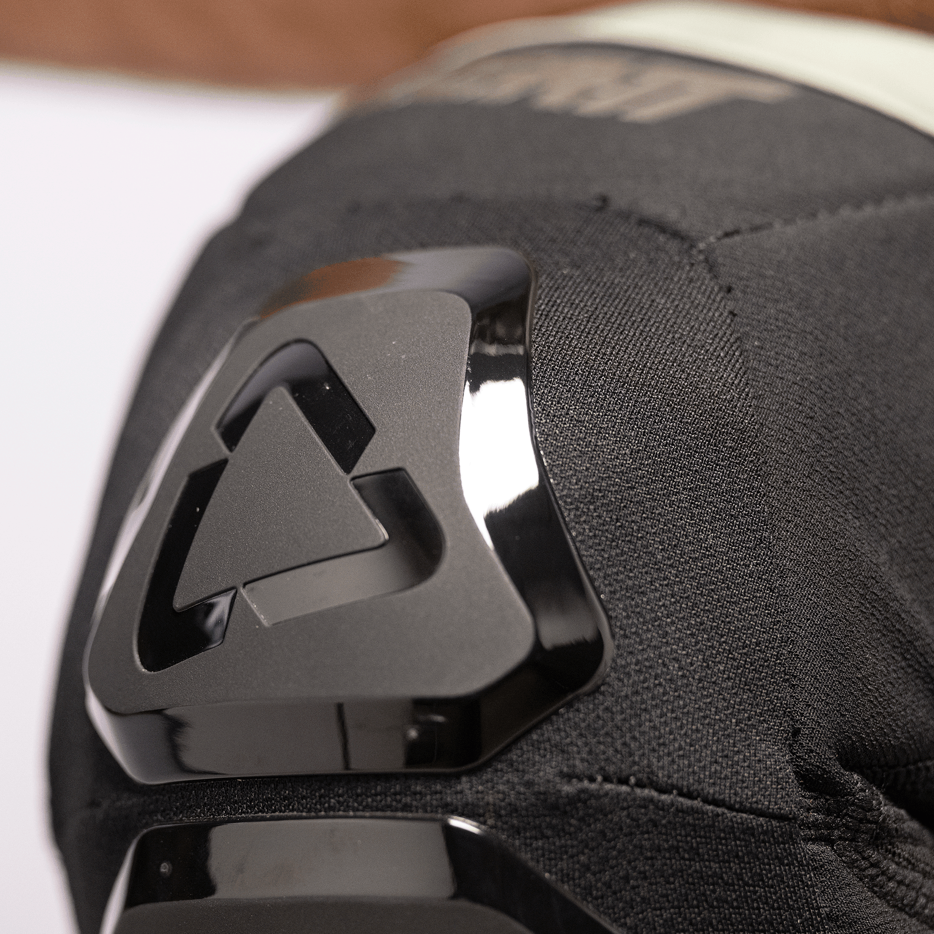 Knee Guard 6.0 Evo EXT - Leatt USA