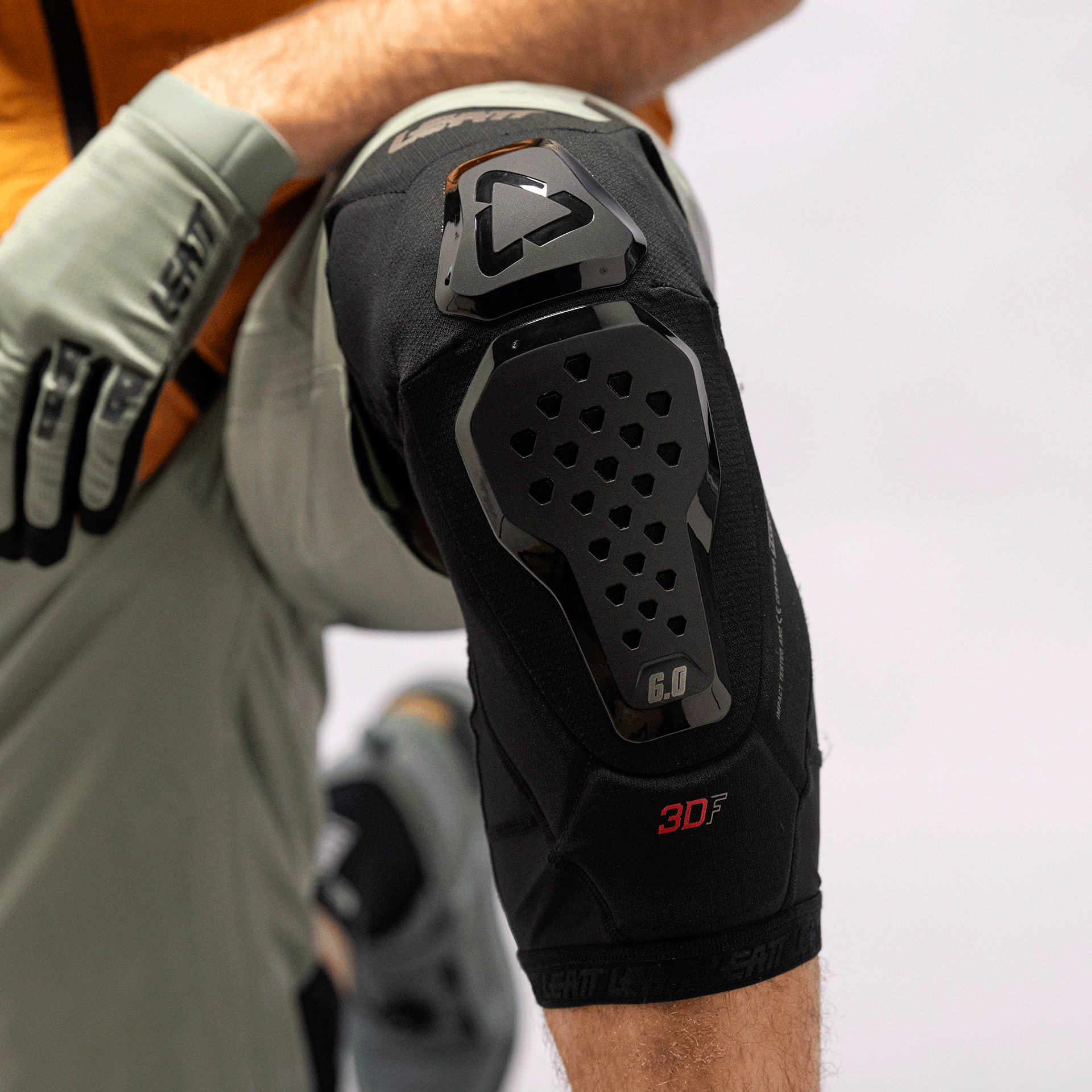 Knee Guard 6.0 Evo - Leatt USA