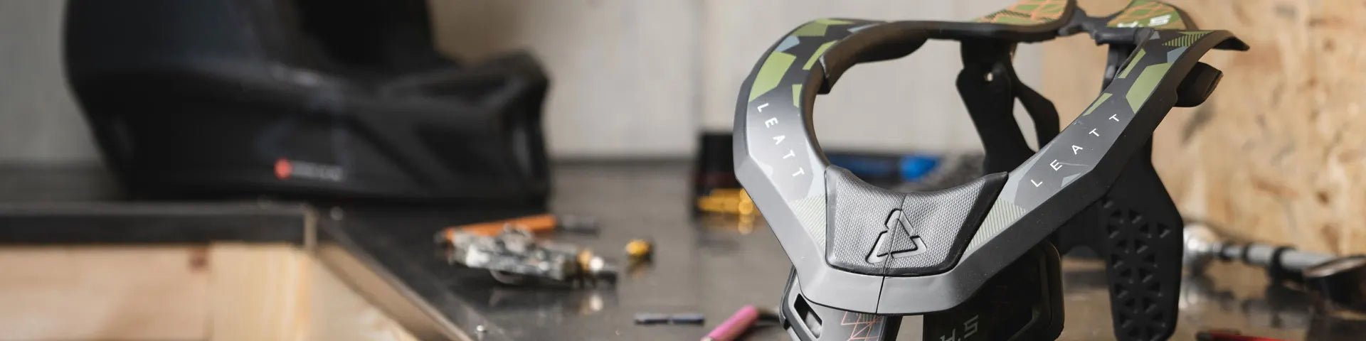 Neck Braces - Leatt USA