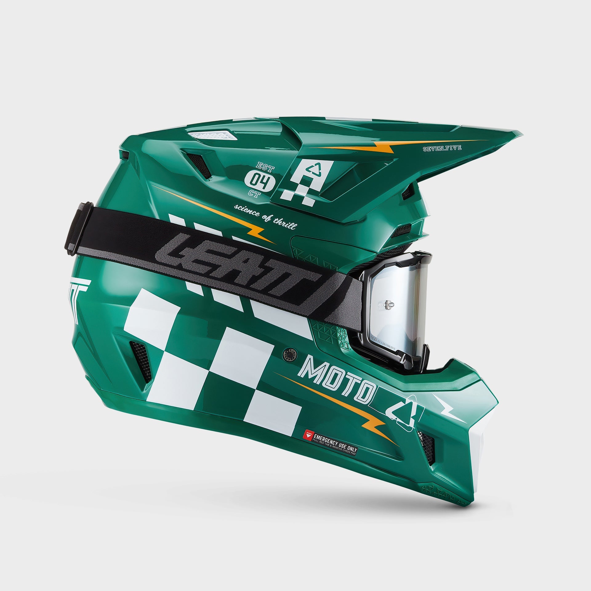 Moto 7.5 Helmet Kit