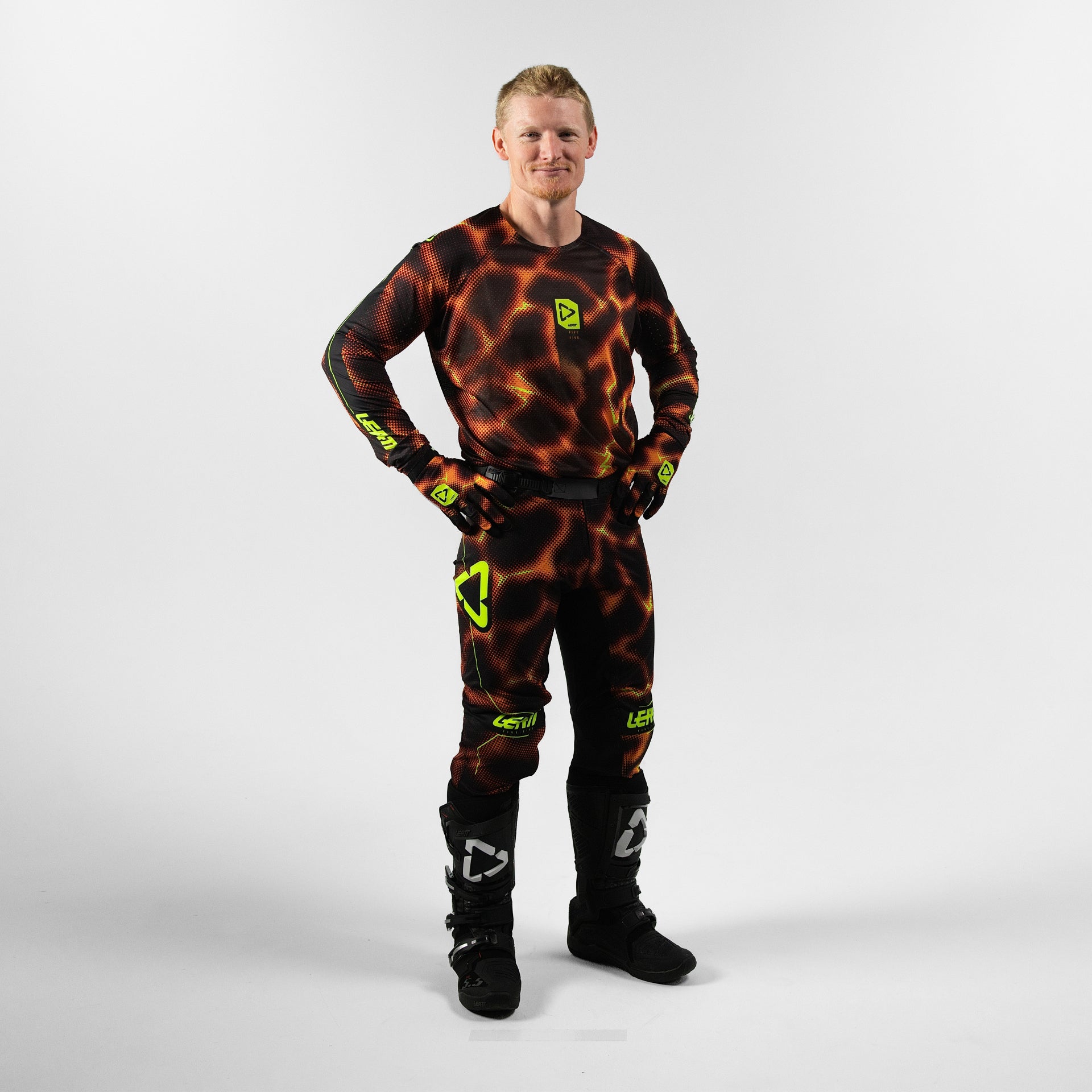 Moto 5.5 UltraWeld Jersey - Leatt USA