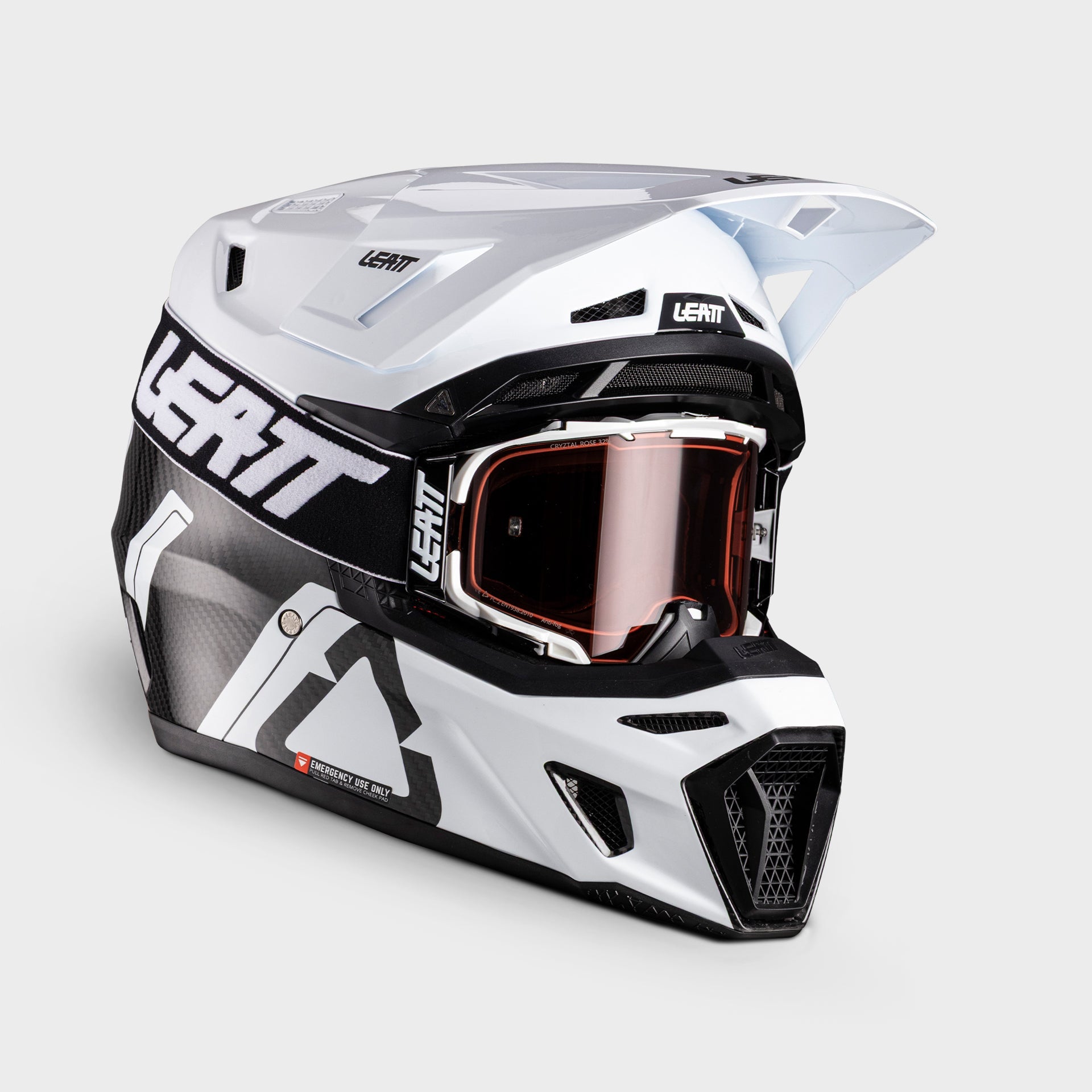 Leatt - V26 Moto 9.5 Carbon Helmet Kit