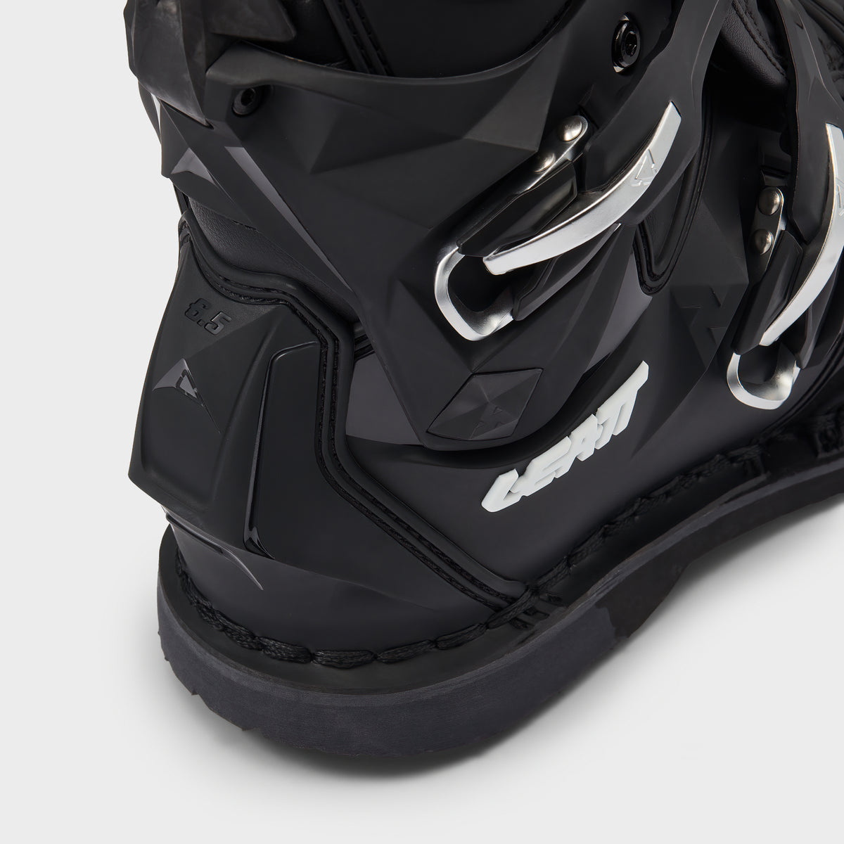 Moto 6.5 Boots