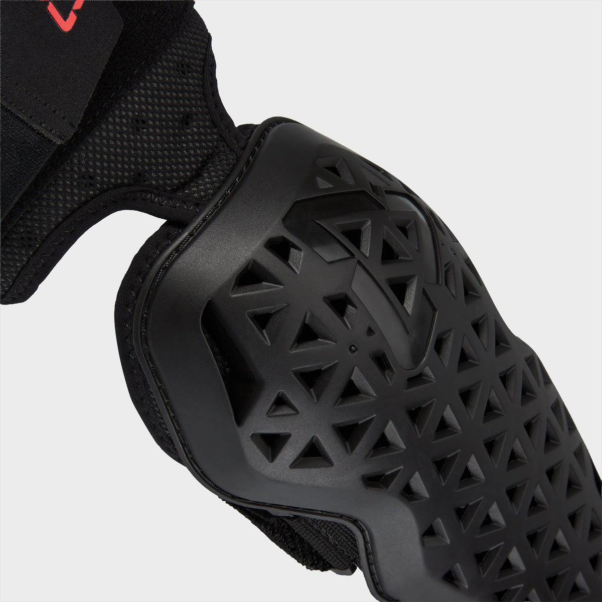 Elbow Guard FlexMesh Lite