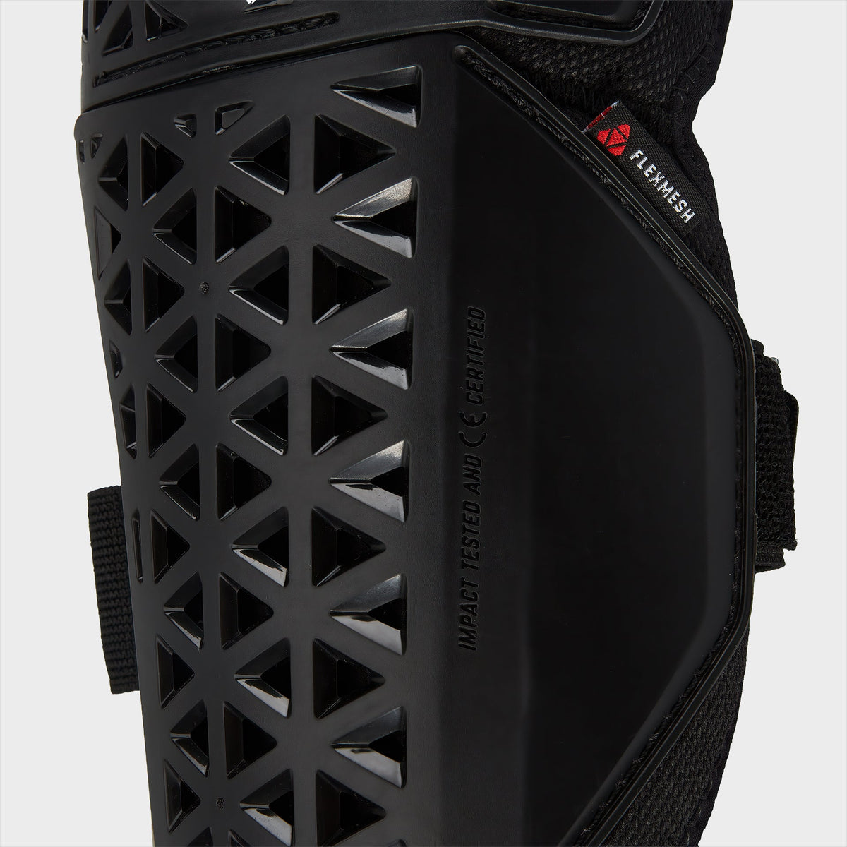 Knee Guard FlexMesh Lite EXT