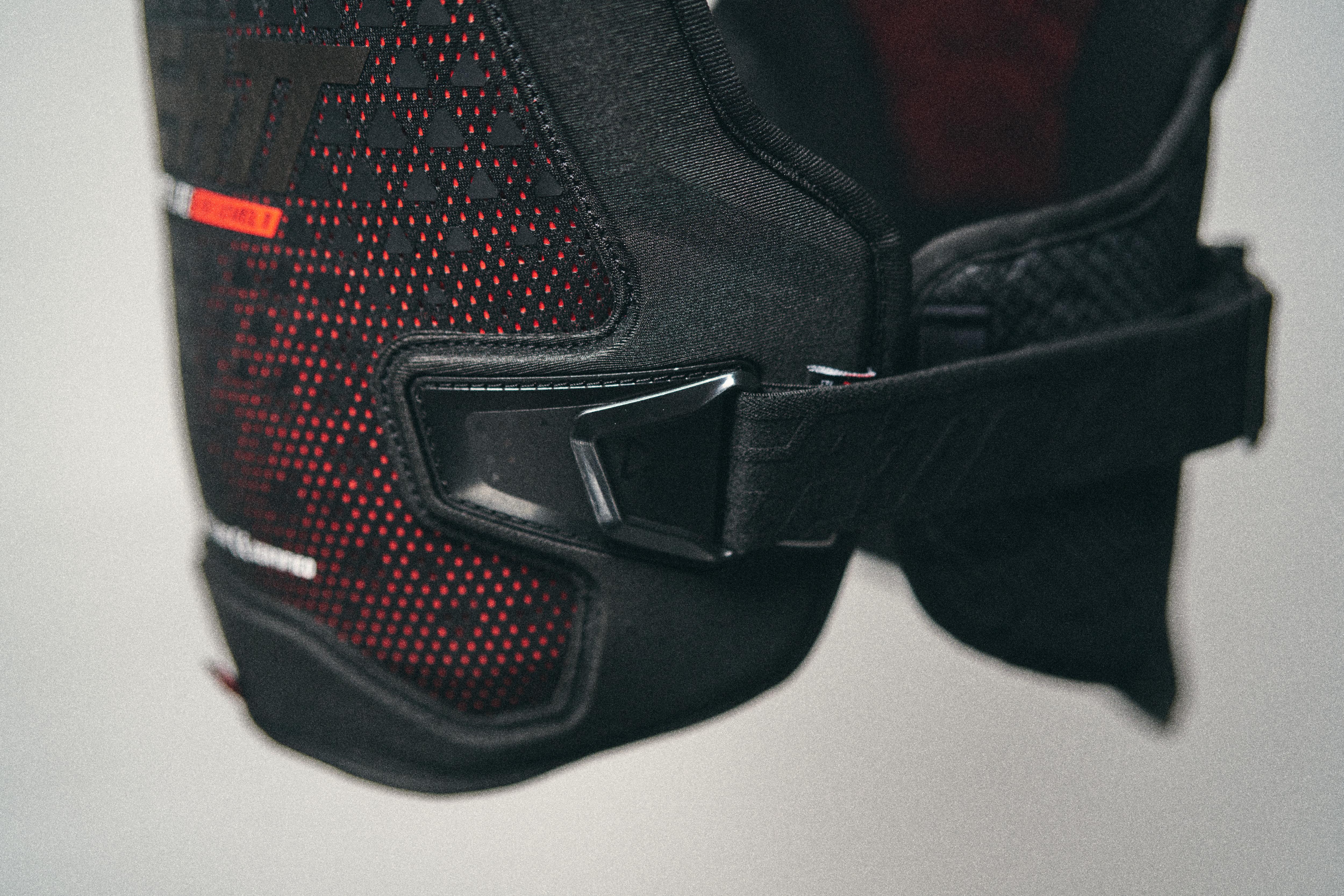 Chest Protector 3DF AirFit EVO Lite – Leatt USA