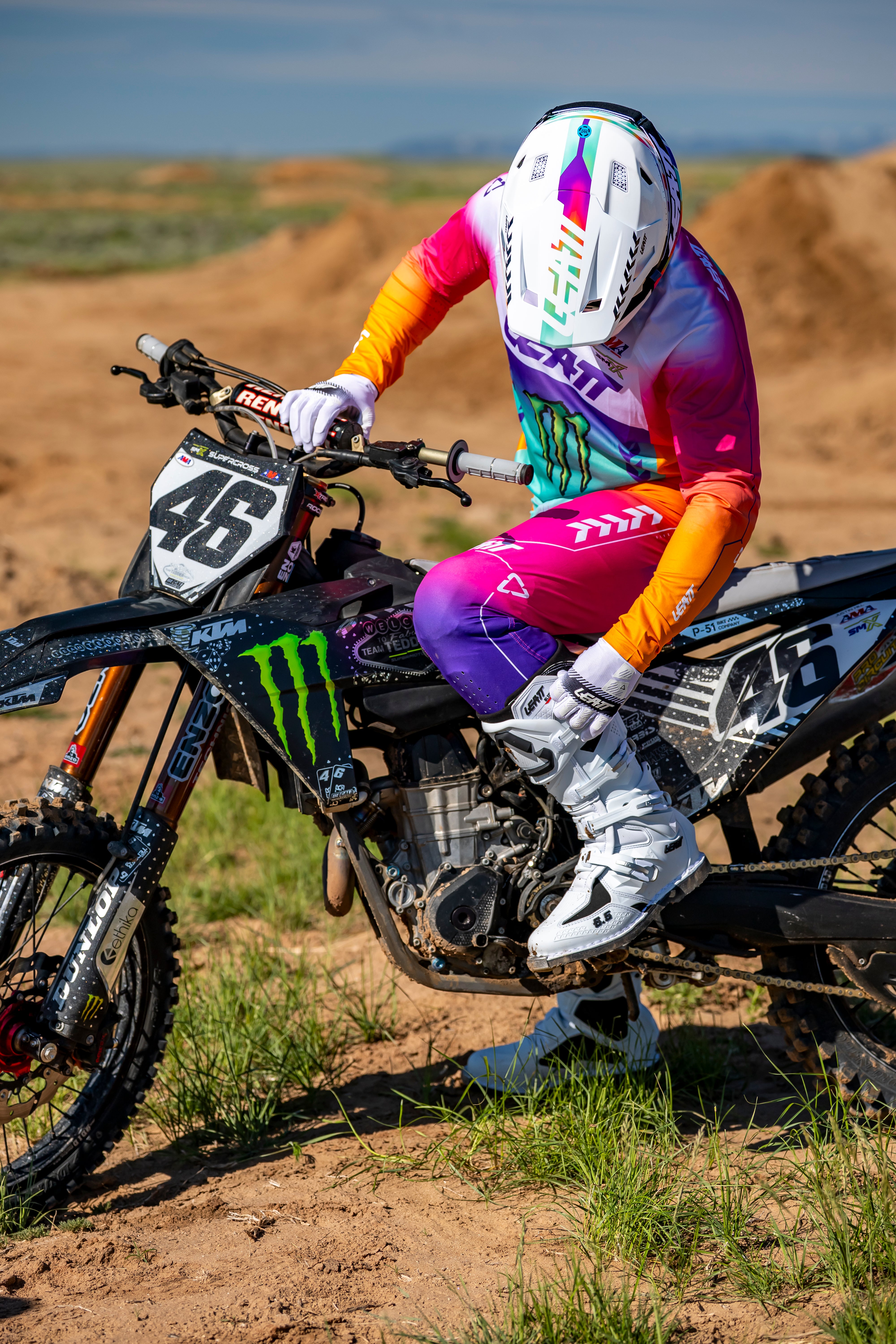 Leatt Moto | Dirt Bike Protective Gear & Apparel – Leatt USA